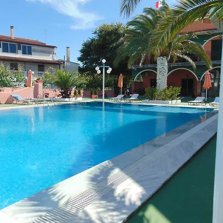 Magdalena Hotell Ágios Ioánnis